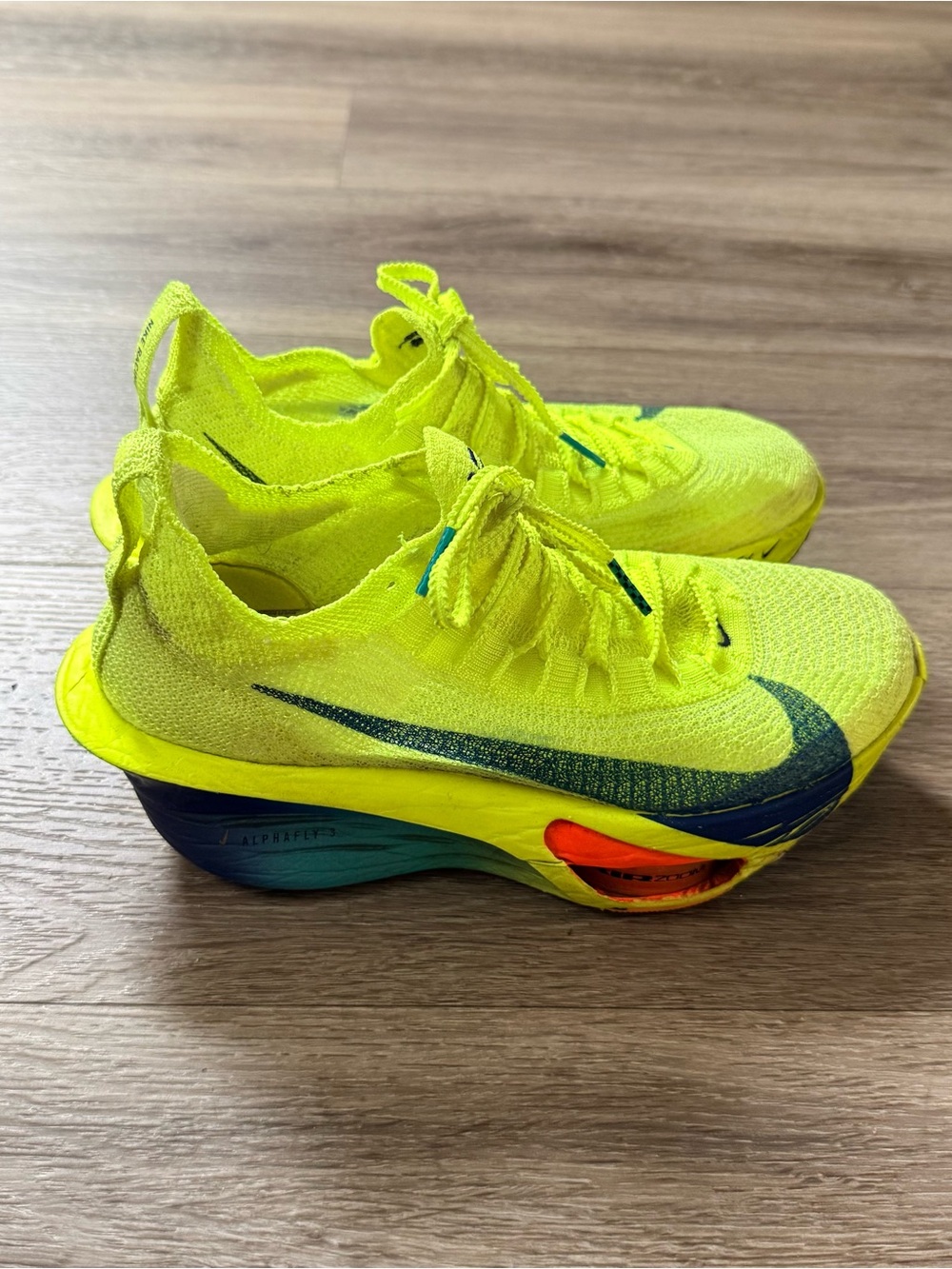 Nike Kids Neon Yellow Flyknit Racer Sneakers